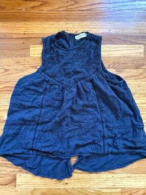 Eyelet Detail Navy Sleeveless Top size M